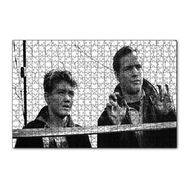 Cakapuzzle Marlon Brando ve Çocuk Tel Örgüler 120 Parça Ahşap Puzzle