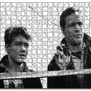 Cakapuzzle Marlon Brando ve Çocuk Tel Örgüler Mdf 1000 Parça Puzzle
