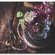 Cakapuzzle Mor Yeşil Çiçekler Flu İp ve Makas Arkaplan Mdf 255 Parça Puzzle