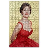 Cakapuzzle Sophia Loren Kırmızı Elbiseli Ahşap 255 Parça Puzzle