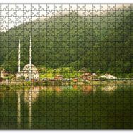 Cakapuzzle Trabzon Uzungöl Cami ve Ormanlar Mdf 500 Parça Puzzle
