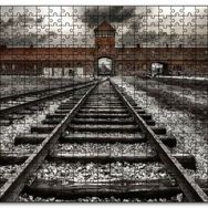 Cakapuzzle Tren Rayları ve Tarihi Bina Mdf 500 Parça Puzzle