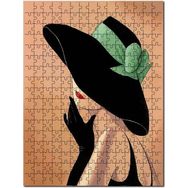Cakapuzzle Yeşil Kurdeleli Şapkalı Kadın Görseli 255 Parça Puzzle