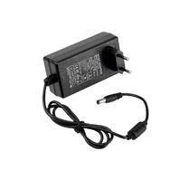 Cata CT-2552 3.5 Amper Siyah Fişli Adaptör