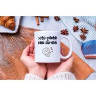 Çılgıntrend Sütü Çilekli Seni Sürekli Tasarımlı Kupa Bardak