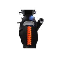 Çınar Extreme Ok Tasarımlı Alev Turuncusu Çamurluk Kask Sticker