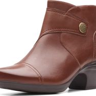 Clarks Emily Calle Moda Koyu Ten Deri Kadın Bot
