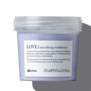Davines 250 ml Love Smoothing Conditioner Kabaran ve Elektriklenen Saçlar Için Saç Kremi