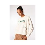 Discovery Expedition D4WL-SWT3035 Açık Bej Kadın Bisiklet Crop Baskılı Sweatshirt