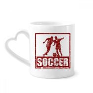 Dıythinker 340 ml Kalp Saplı Kırmızı Futbolcu Tutmak Futbol Kahve Seramik Kupa
