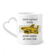 Dıythinker 340 ml Kalp Saplı Shark Enter Water At Own Risk Kahve Kupaları Seramik Kupa