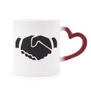 Dıythinker Kırmızı Çok Renkli Shake Hands Jest Silüet Desen Isıya Duyarlı Kalp Kupası