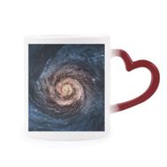 Dıythinker Kırmızı Çok Renkli Whirlpool Nebula Nebula Parçacıkları Desenleri Şekil Isıya Duyarlı Kalp Kupası