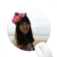Dıythinker Plaj Dalgalı Deniz Ellie Yao Çiçekler Kız Baskılı Yuvarlak Kaymaz Kauçuk Mouse Pad