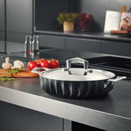 Emsan 30 cm Siyah Diagon Döküm Granit Karnıyarık Tencere