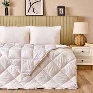 Evidea Soft 195x215 cm Beyaz Çift Kişilik İnce Microfiber Yorgan