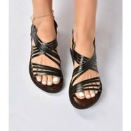 Fox Shoes K374680503 Siyah Hakiki Deri Kadın Sandalet