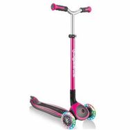 Globber Master 3 Tekerlekli Işıklı Katlanabilir Pembe Scooter