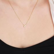 Glorria Gümüş 3 Boyutlu Minimalist Z Harfi Kolye