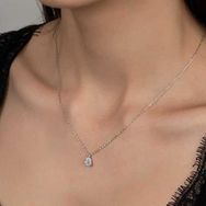 Gümüş Hane Swarovski Taşlı Gümüş Damla Tektaş Kadın Kolye
