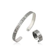 Gumush T3918 Gümüş Zebra Desenli Bileklik Ve Yüzük Set