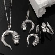 Gumush T8042 ​Kaplan Figürlü Kadın Gümüş Set