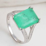 Gumush T8243 Gümüş Yeşil Renk Paraiba Taşlı Kadın Yüzük