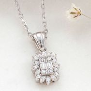 Gumush T8270 Baget Taşlı Kadın Gümüş Kolye