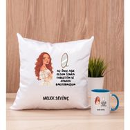 Hediye Dükkanı Kişiye Özel Az Önce Aşık Oldum Tasarım Esprili Mavi Kupa Bardak ve Kare Yastık