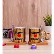 Hediye Dükkanı Kişiye Özel Sevgililere Özel İsim Yazılı Ikili Ahşap Altlıklı Gold Kupa Bardak