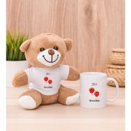 Hediye Dükkanı Kişiye Özel Sevimli Çilekler Beyaz Kupa Bardak ve Peluş Ayıcık