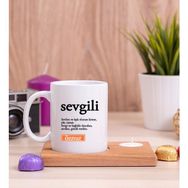 Hediye Dükkanı Sevgili Kelime Anlamı Ahşap Altlıklı Mumlu Beyaz Kupa Bardak
