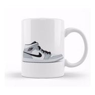 Humuts Air Jordan 1 Mid Smoke Grey Kupa Bardak