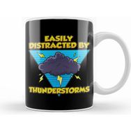 Humuts Easily Distracted By Thunderstorms Storm Chaser Beyaz Kupa