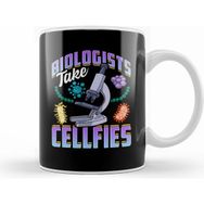 Humuts Funny Biologists Take Cellfies Biology Scientist Beyaz Kupa