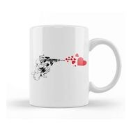 Humuts Graffiti Military Rifle Shooting Out Hearts Artsy Kupa Bardak