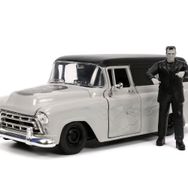 Jada 253255032 1:24 Frankenstein ve 1957 Chevy Suburban Aracı