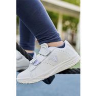 Joma WPLAYW2102V Beyaz Play Jr 2102 Çocuk Deri Spor Ayakkabı
