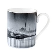 Jumbo X İstanbul Modern Othmar Pferschy,Galata Köprüsünde Gece Mug