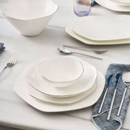 Karaca Fine Pearl Extra Hexagon 61 Parça 12 Kişilik Gold Yemek Takımı