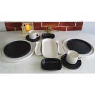Keramika 13 Parça 2 Kişilik Mat Siyah-Beyaz Stackable Kahvaltı Seti