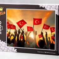 King Of Puzzle Bayrak Sevgisi 1000 Parça Puzzle