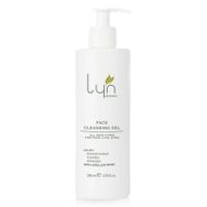 LYN Skincare 200 ml Yüz Yıkama Jeli