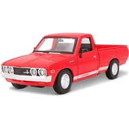 Maisto 1:24 1973 Datsun 620 Oyuncak Araba