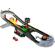 Mattel HPD81 Cars Piston Kupası Yarış Seti