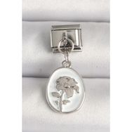 MCM Group 316L Çelik Gümüş Renk Çiçek İşlemeli Beyaz Portre Nomination Charm