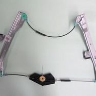 Mercedes C Class-W204 2007-2011 Sol Elektrikli Motorsuz Ön Cam Krikosu