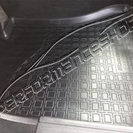 Mercedes E Serisi W211 2002-2009 Siyah 3D Havuzlu Paspas