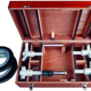 Mitutoyo 468-975 100-200 mm Ölçüm Aralığı Digimatic Holtest Değiştirilebilir Kafa Seti