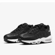 Nike DH8015-001 Air Max 95 Siyah Beyaz Kadın Koşu Ayakkabısı
